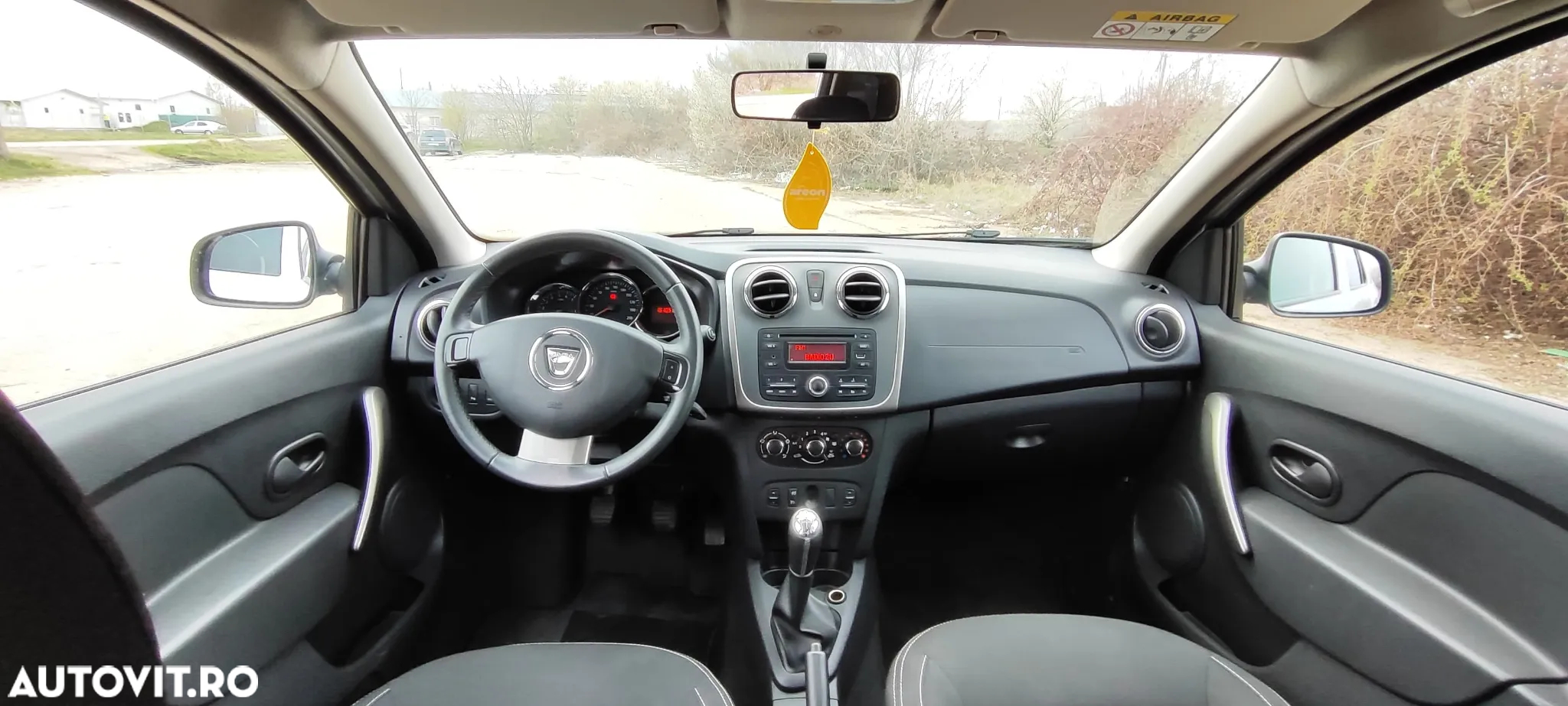 Dacia Logan 0.9 TCe Prestige - 10