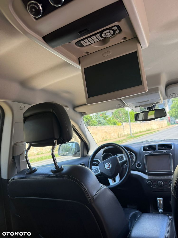 Fiat Freemont 2.0 Multijet Lounge AWD - 11