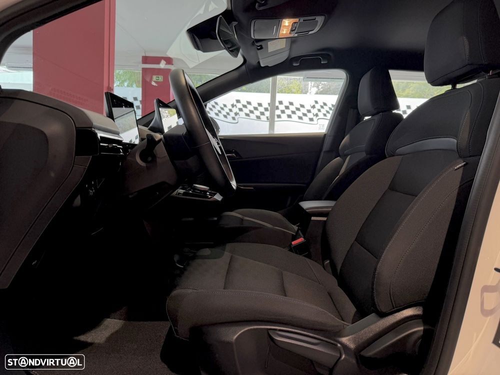 MG MG4 4 Standard - 9