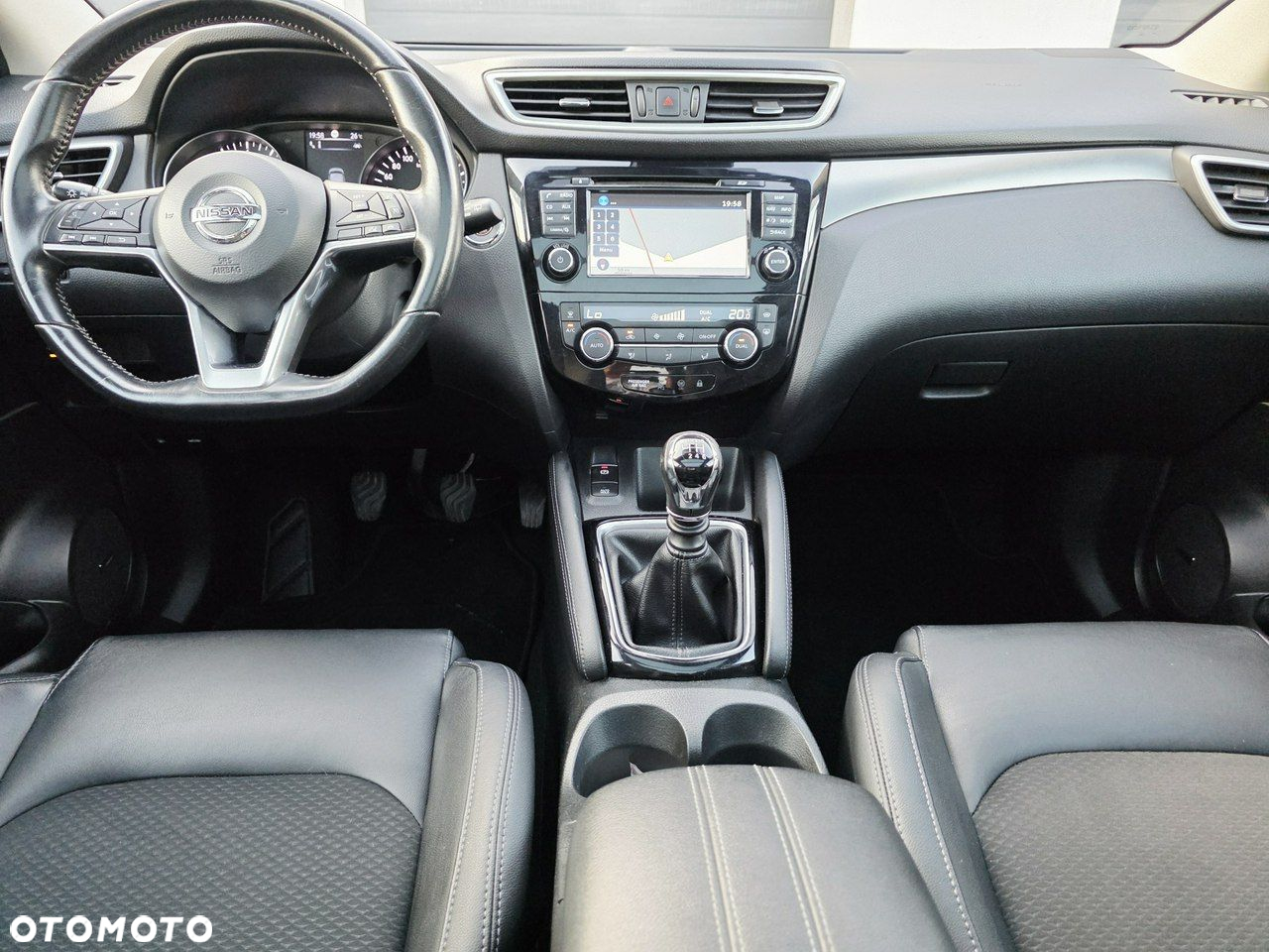 Nissan Qashqai - 21