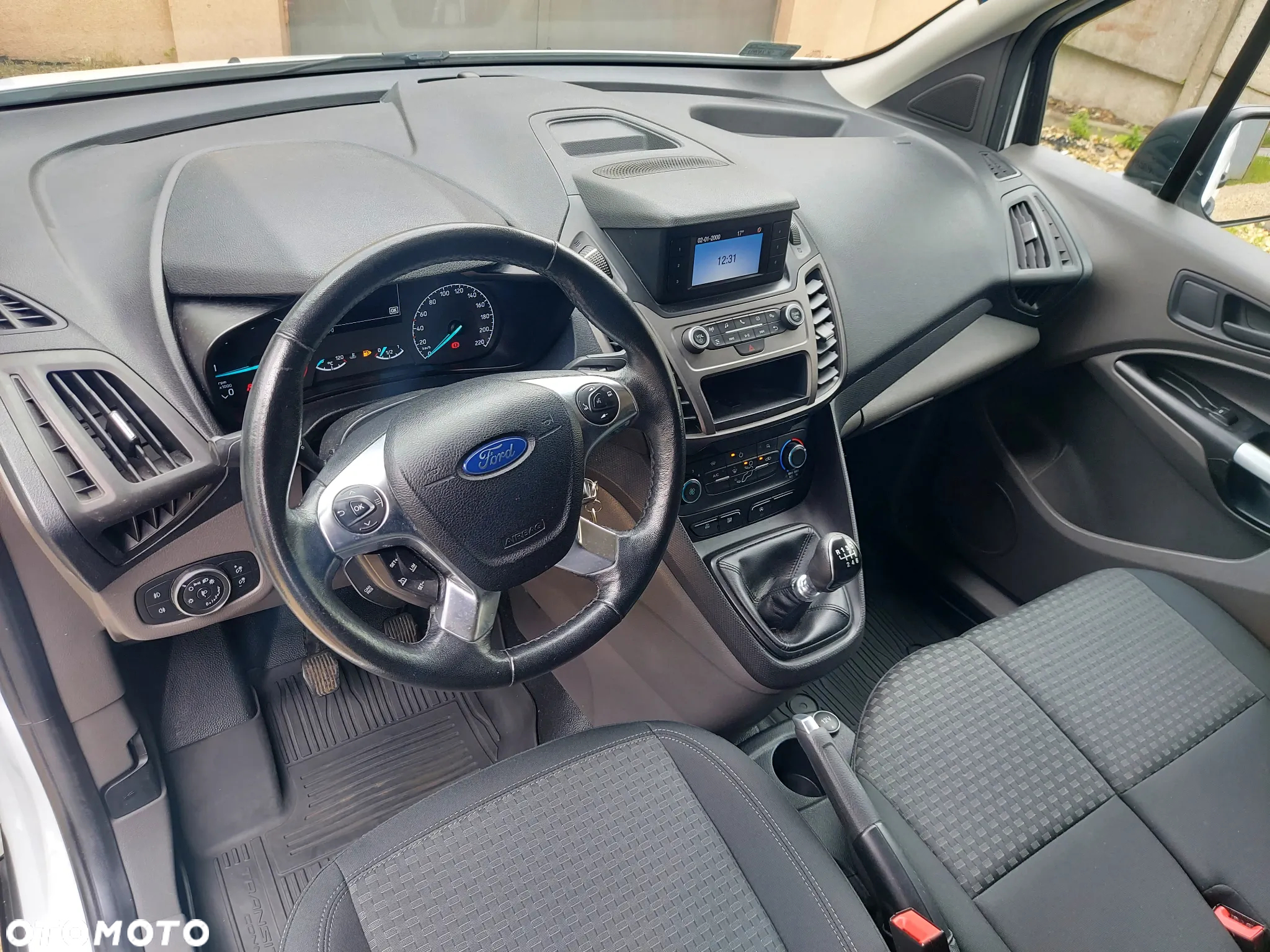 Ford Transit Connect - 3