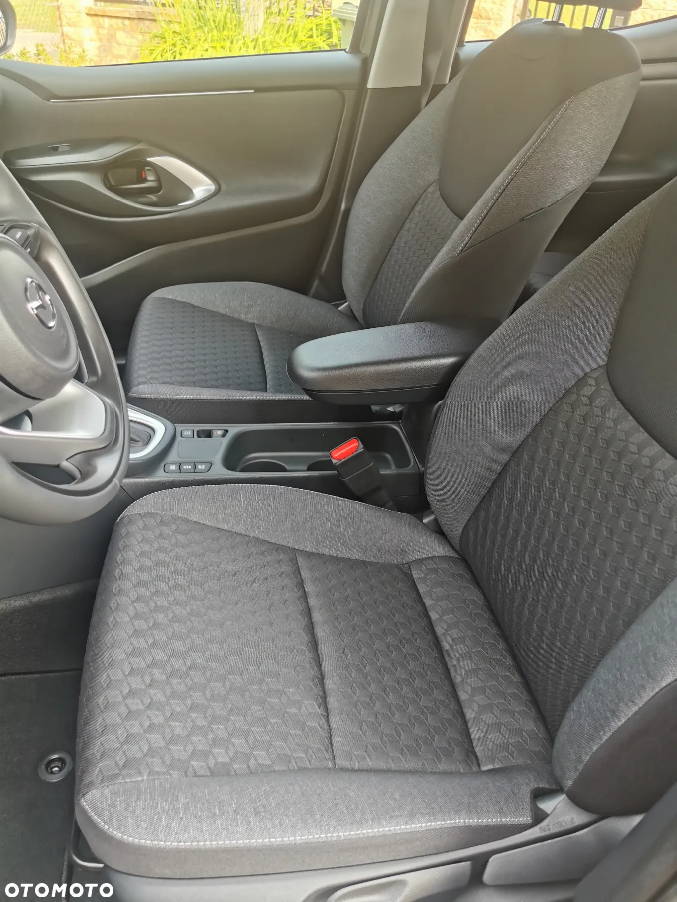 Mazda 2 - 32