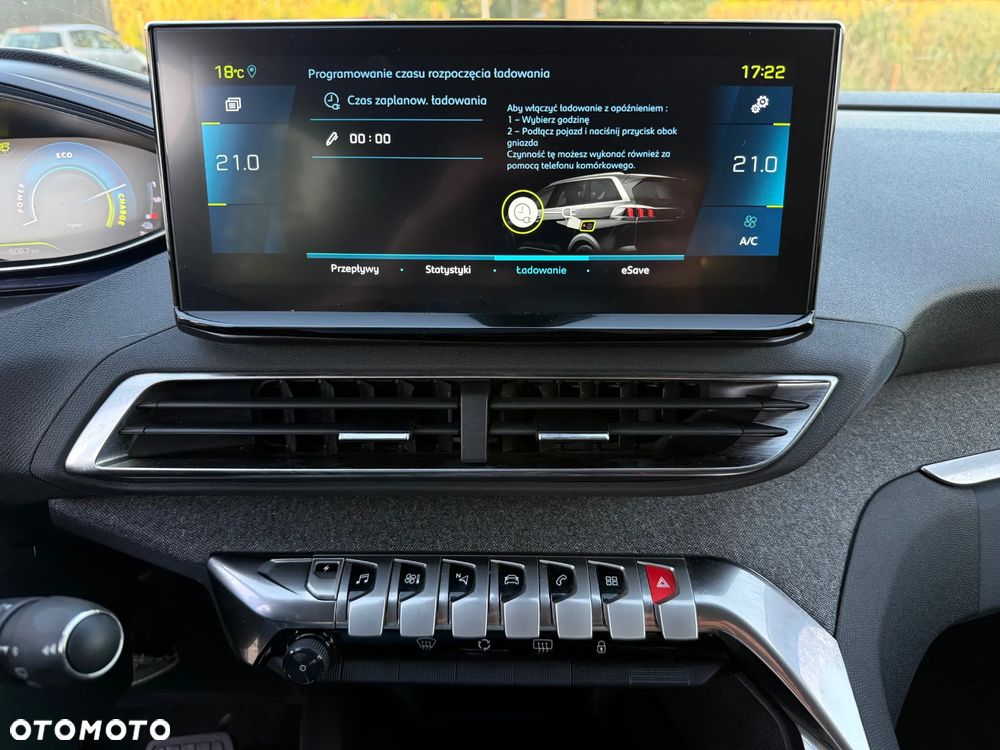 Peugeot 3008 1.6 PureTech Hybrid PHEV Allure Pack S&S EAT8 - 33