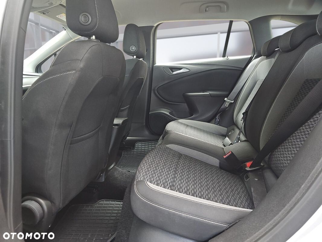 Opel Astra V 1.5 CDTI Edition S&S - 20
