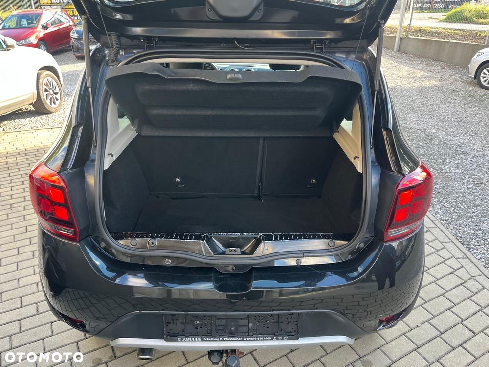 Dacia Sandero Stepway - 12