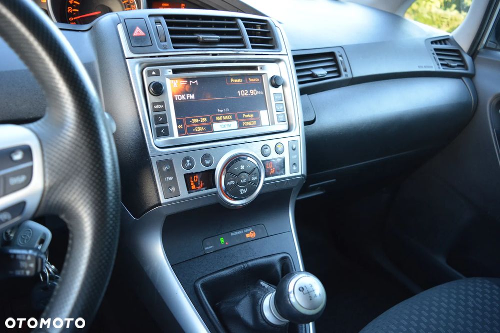 Toyota Verso 1.8 7-Sitzer Executive - 22