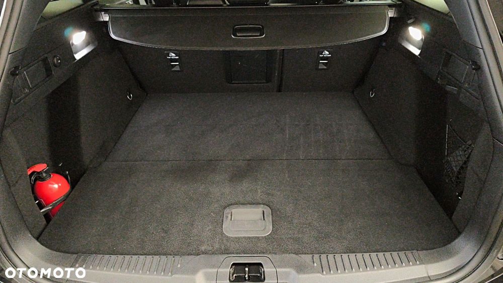 Ford Focus 2.3 EcoBoost ST X - 12