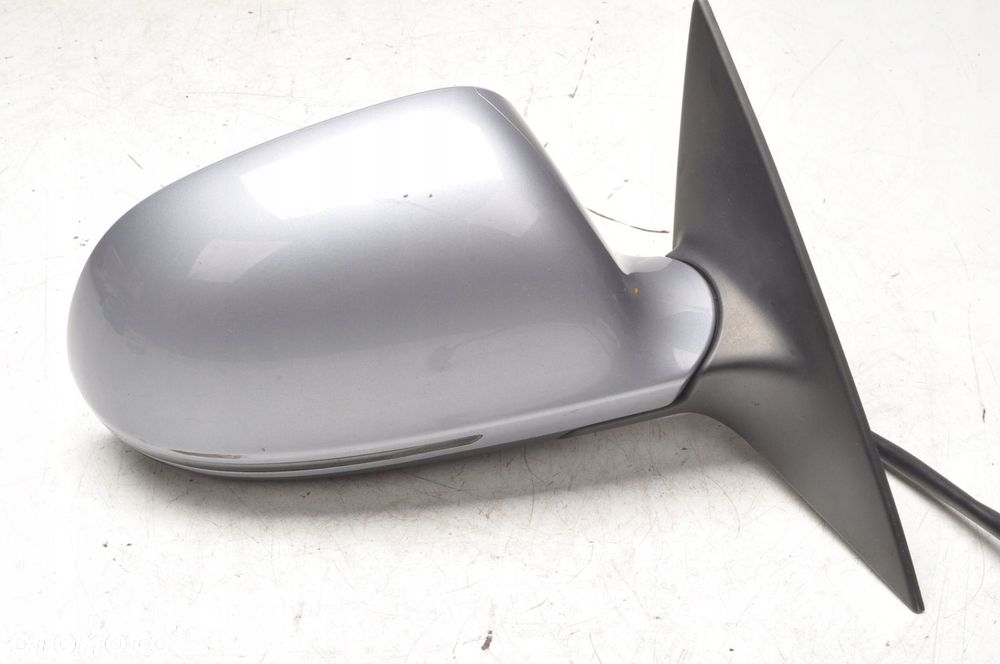 AUDI A6 C6 LIFT LUSTERKO PRAWE 7 PIN ANGLIK - 1