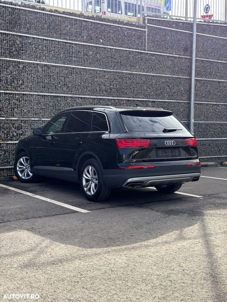 Audi Q7 - 6