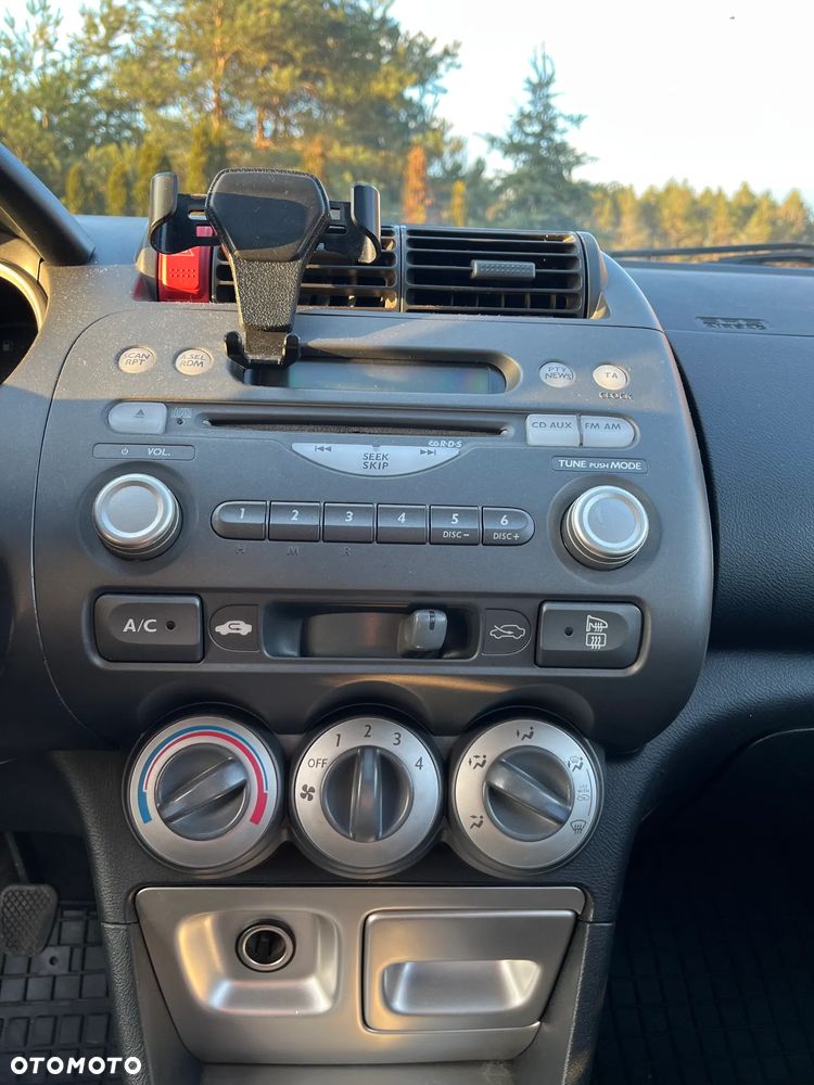 Honda City 1.4 Comfort - 9