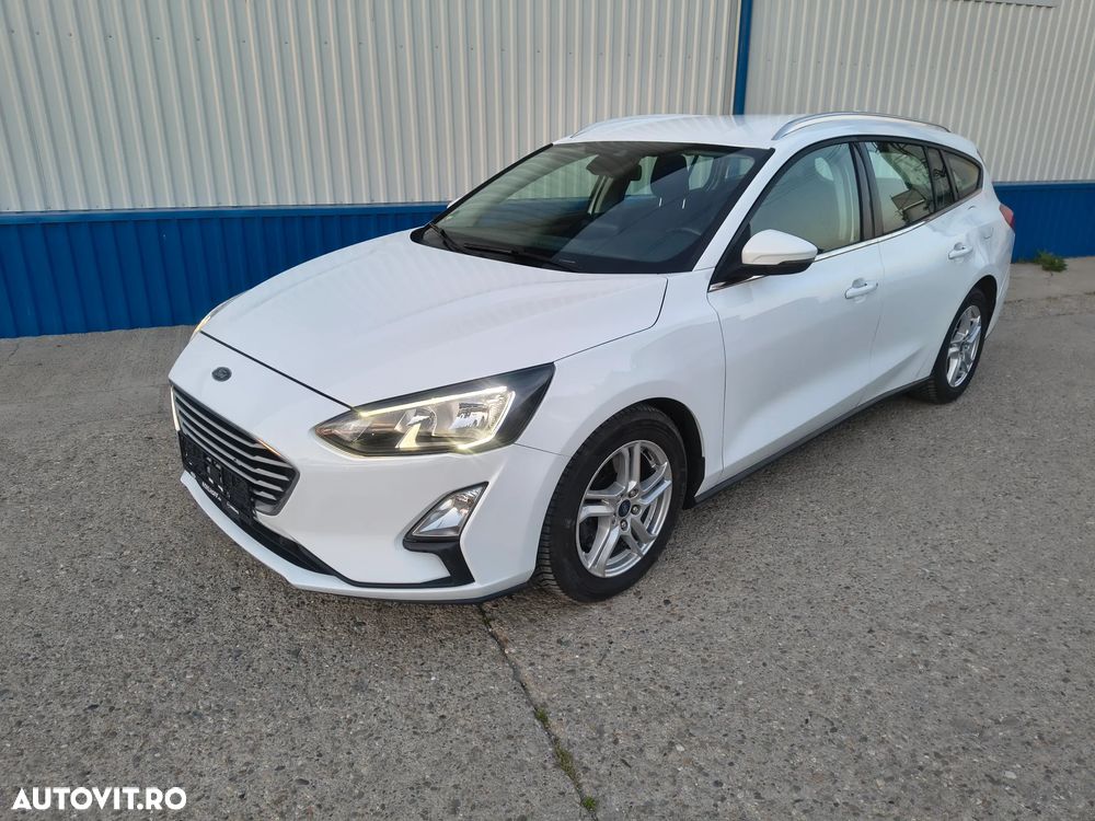 Ford Focus - 1