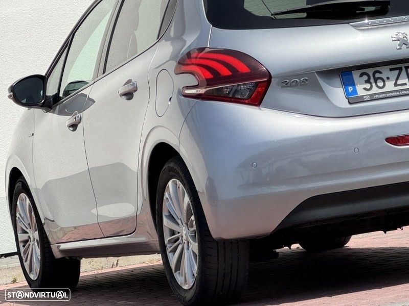 Peugeot 208 1.5 BlueHDi Signature - 41