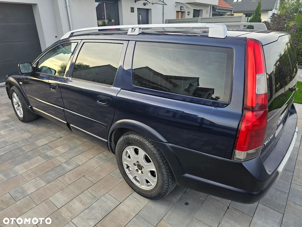 Volvo XC 70 AWD Momentum - 5