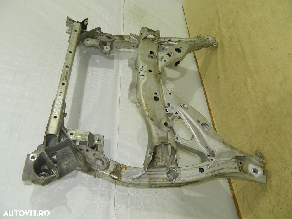 Cadru motor BMW Seria 5, F07  /  F10  /  F11, 2009, 2010, 2011, 2012, 2013, 2014, 2015, 2016, 6796693 - 6
