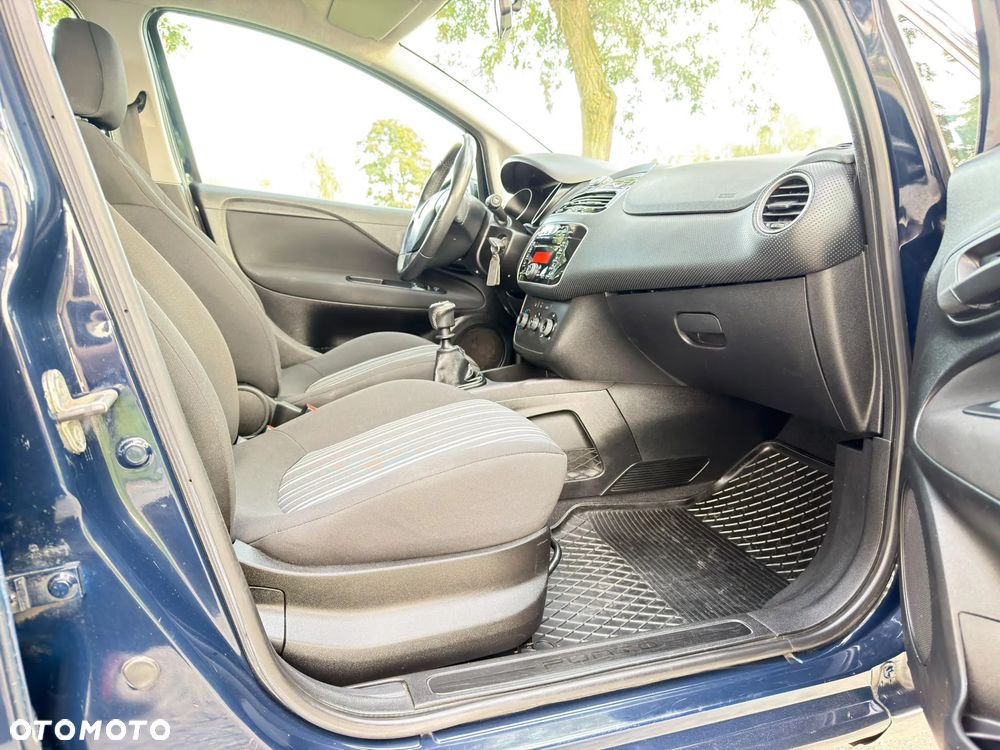 Fiat Punto - 24