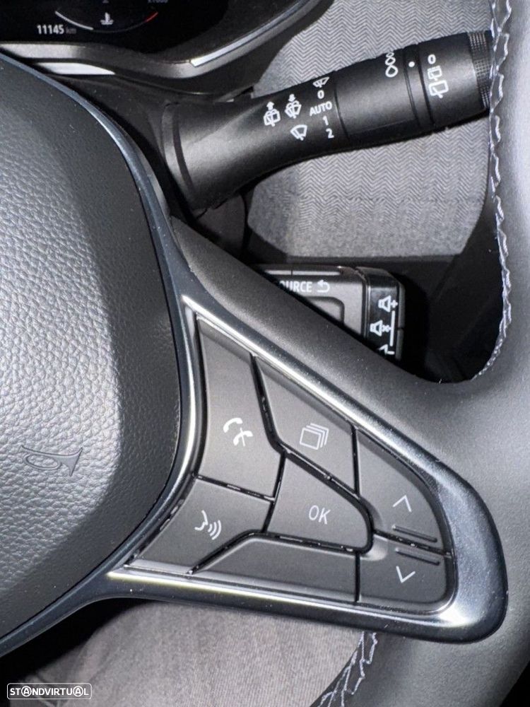 Renault Clio 1.0 TCe Techno - 28