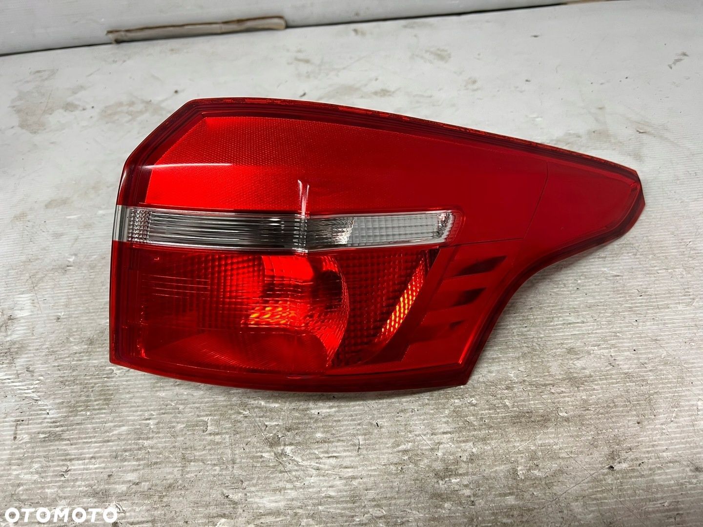 Lampa Prawa Tylna Ford Focus MK3 Lift f1eb-13404-d - 1