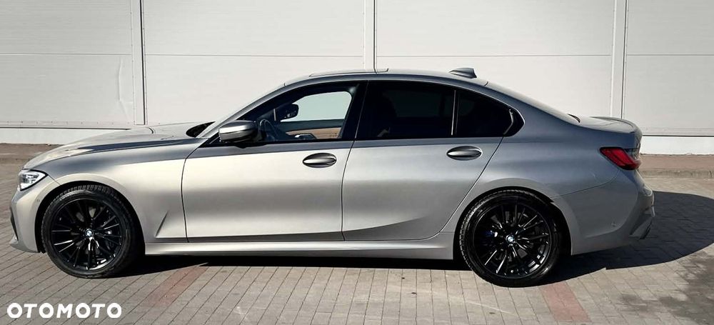 BMW Seria 3 330i M Sport sport - 20