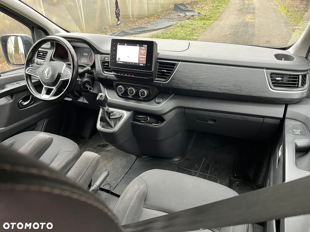 Renault Trafic Grand 2.0 dCi EDC - 17