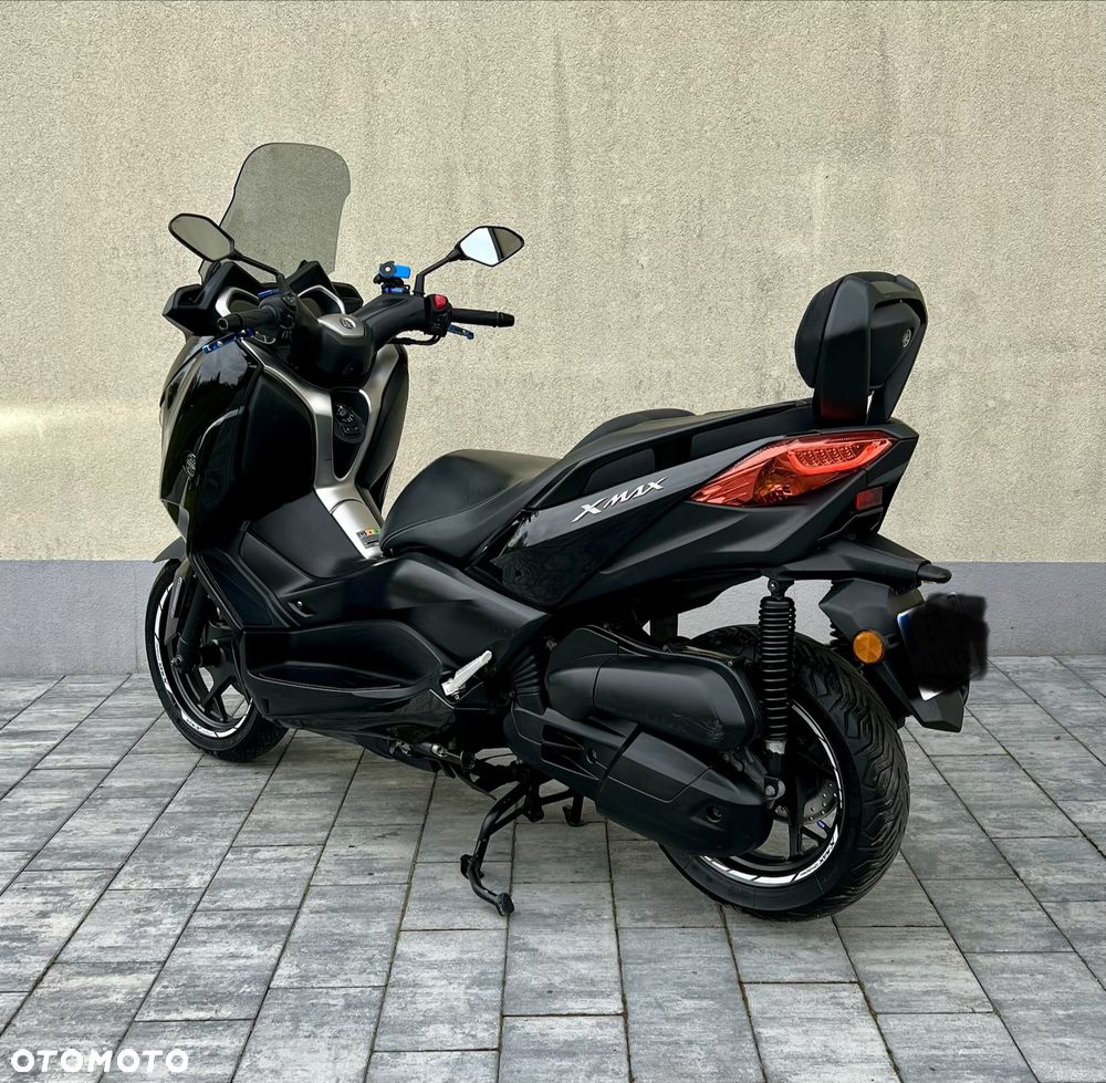 Yamaha X-max - 5