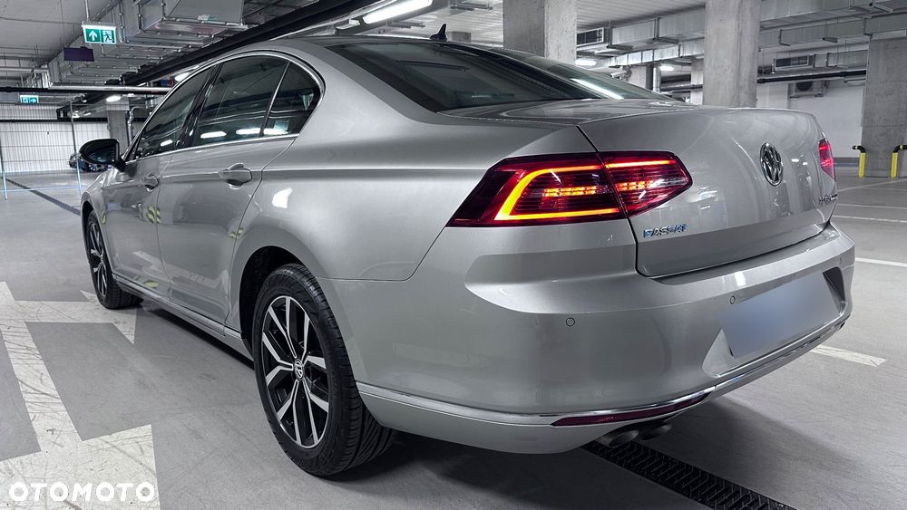 Volkswagen Passat 2.0 TDI BMT 4Mot Highline DSG - 3