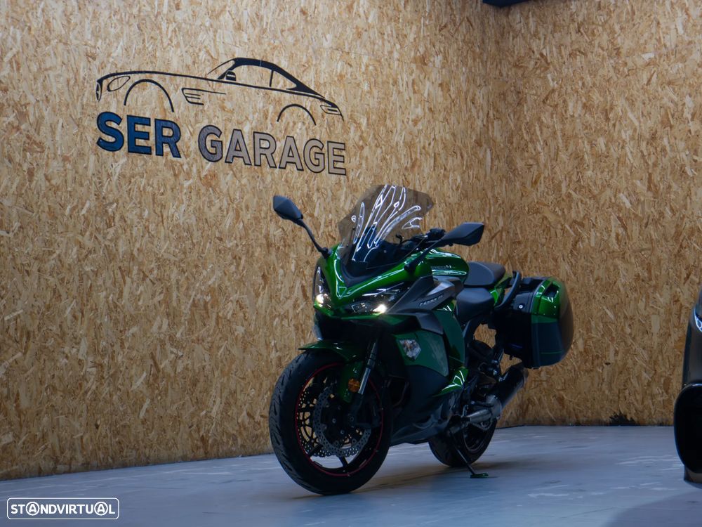 Kawasaki Z Z1000SX - 1