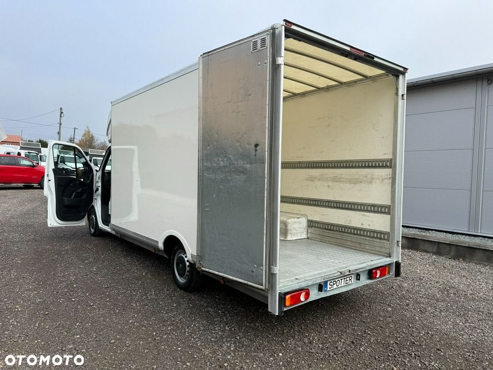Renault Master - 18