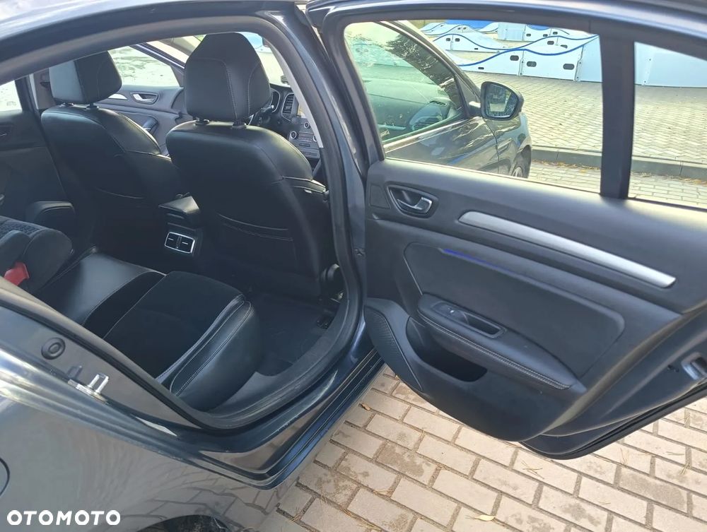 Renault Megane 1.5 dCi Intens EDC - 24