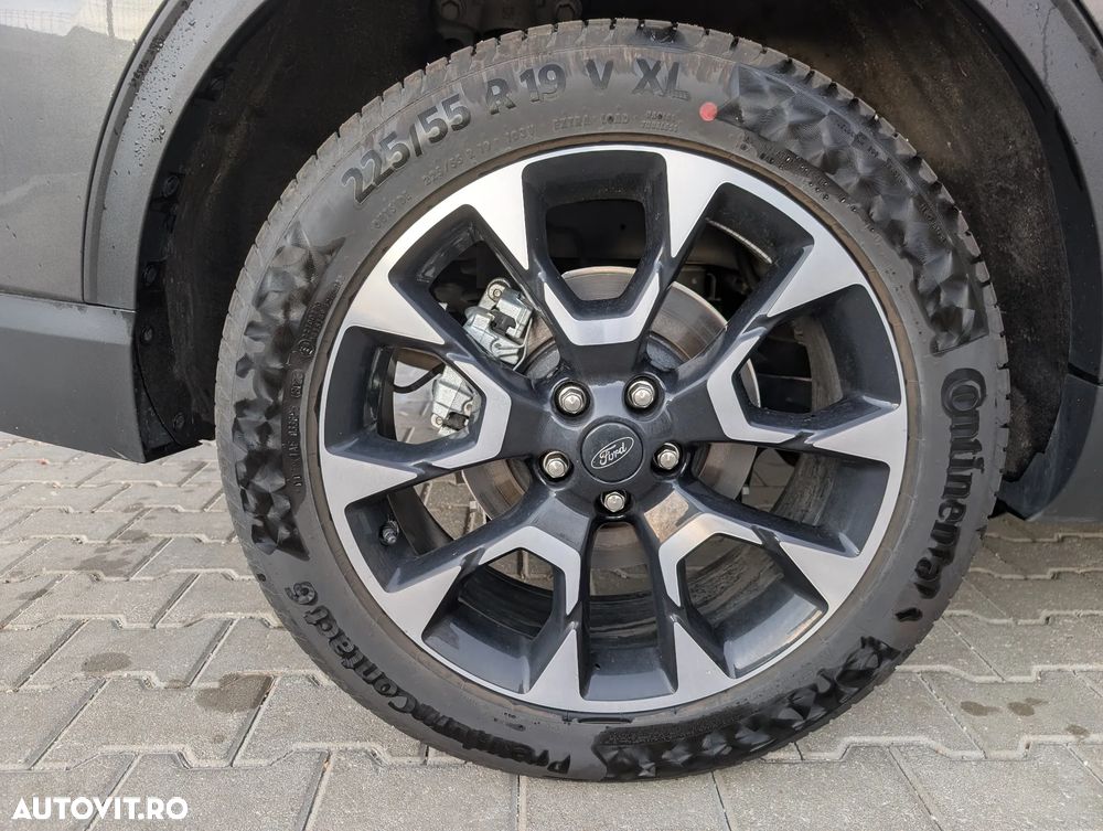 Ford Kuga - 7