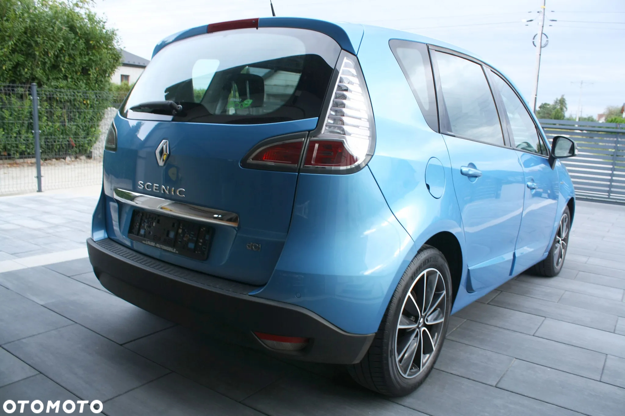 Renault Scenic ENERGY dCi 130 S&S Bose Edition - 14