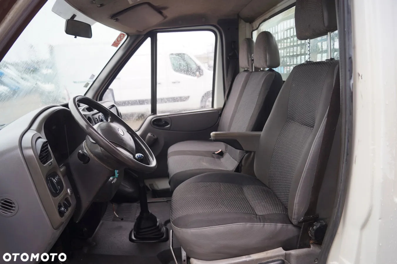 Ford Transit - 17