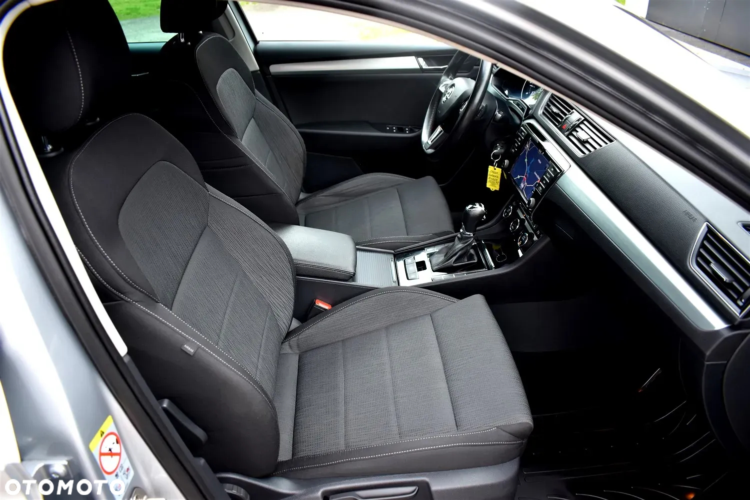 Skoda Superb Combi 2.0 TDI DSG Ambition - 23