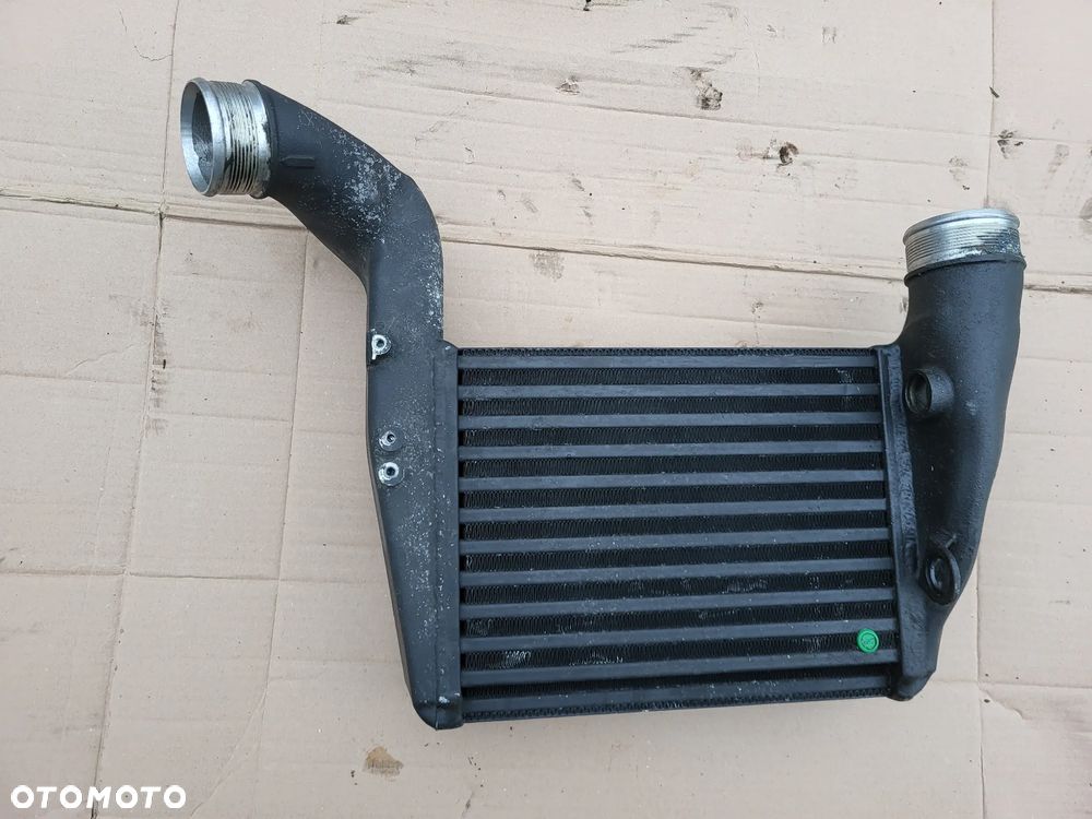 INTERCOOLER AUDI A6 C6 RS6 07L145806L 07L145805L - 8