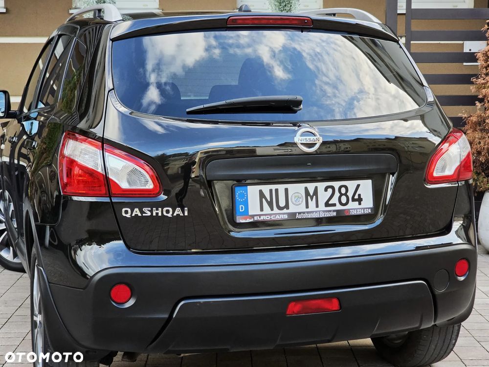 Nissan Qashqai 2.0 4 x 4 tekna - 27