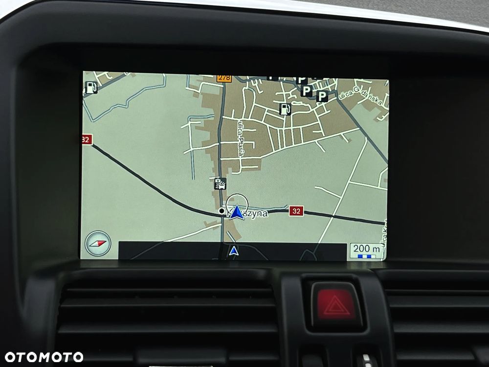 Volvo XC 60 D4 Geartronic Summum - 33