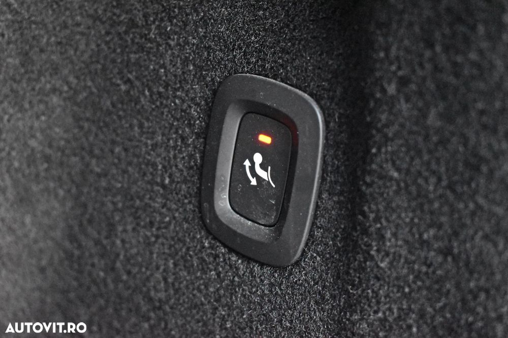 Volvo XC 60 B4 D AWD Geartronic Inscription - 22