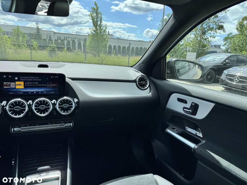 Mercedes-Benz GLA 200 mHEV AMG Line 7G-DCT - 15