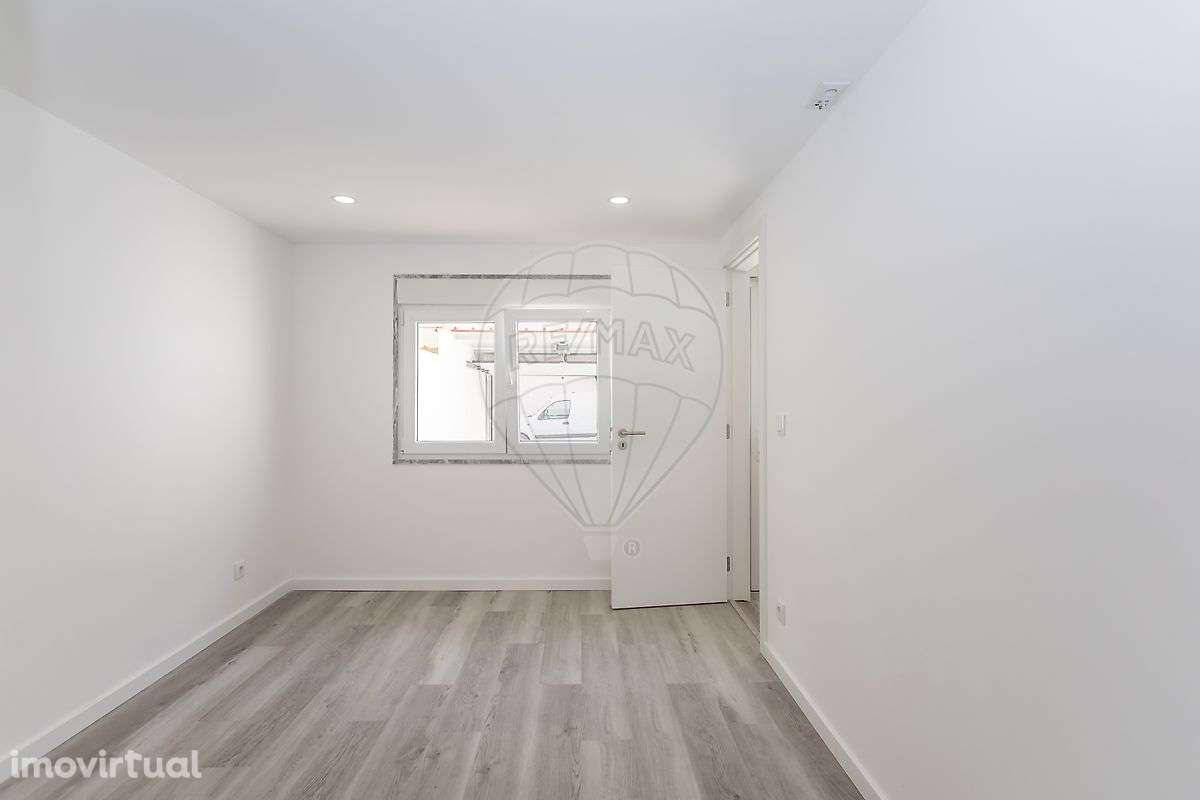 Moradia T2 para venda - Grande imagem: 5/9