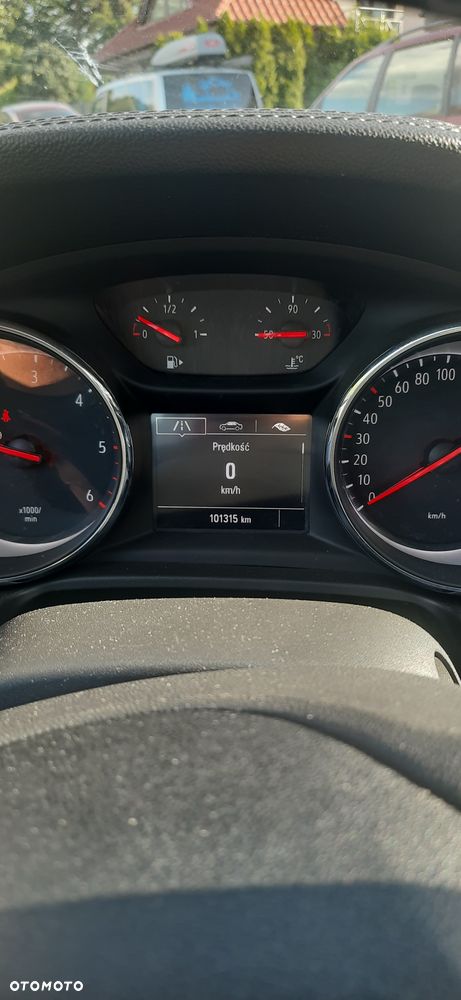 Opel Insignia - 13