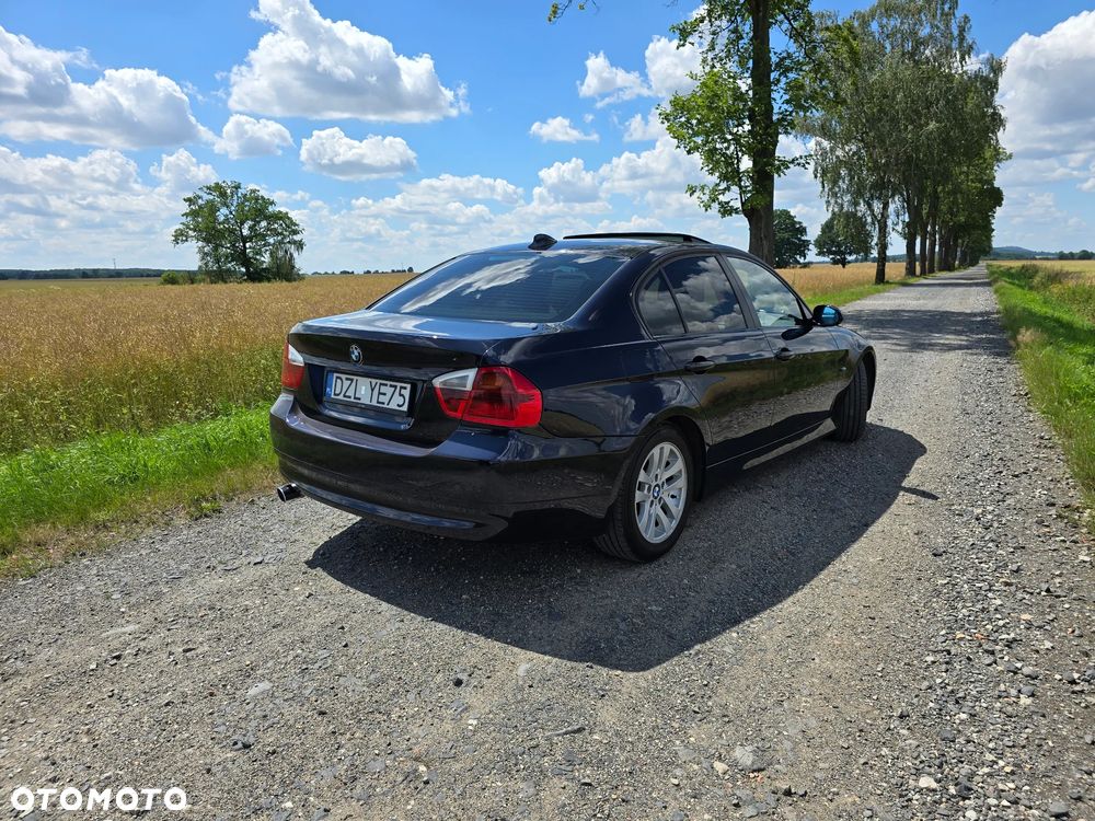 BMW Seria 3 320d DPF - 6
