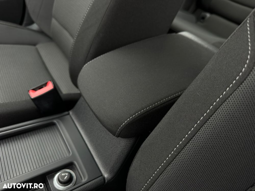 Volkswagen Golf 1.4 TSI Comfortline DSG - 33