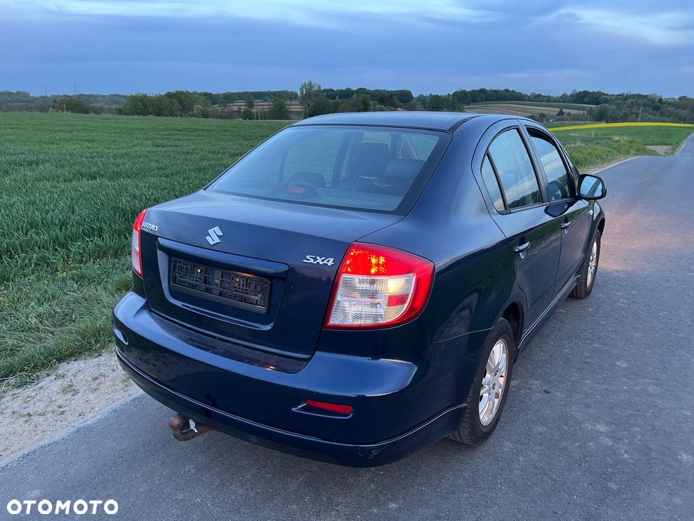 Suzuki SX4 - 17