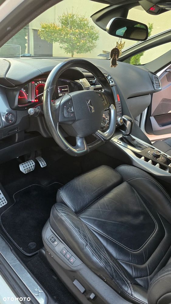 Citroën DS5 2.0 HDi Pure Pearl - 23
