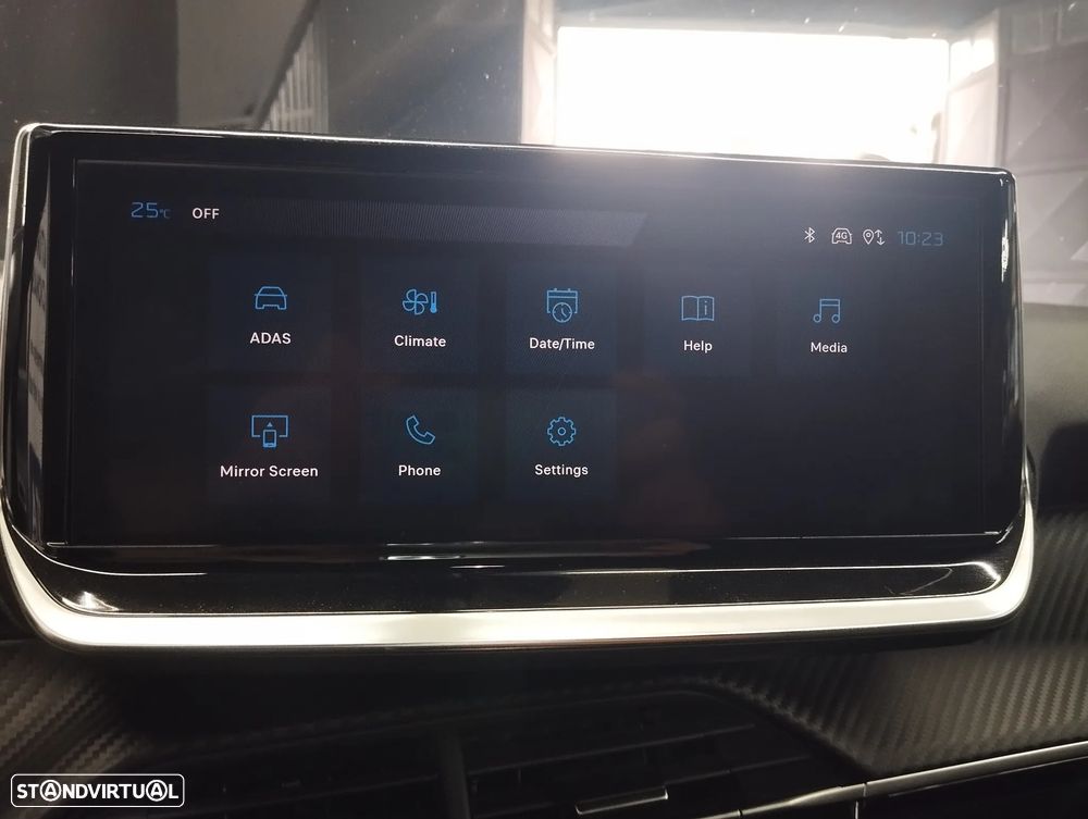 Peugeot 2008 1.2 Hybrid Allure e-DCS6 - 33