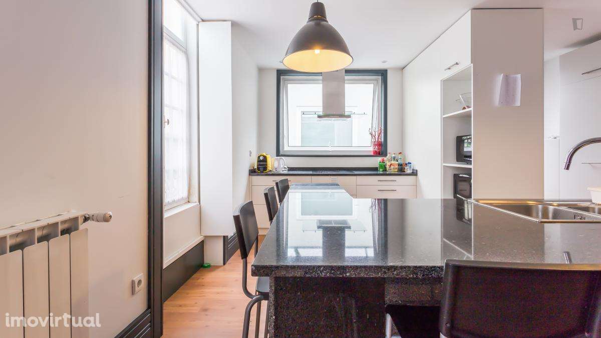 Quarto - localizado em Paranhos Porto - Grande imagem: 5/29