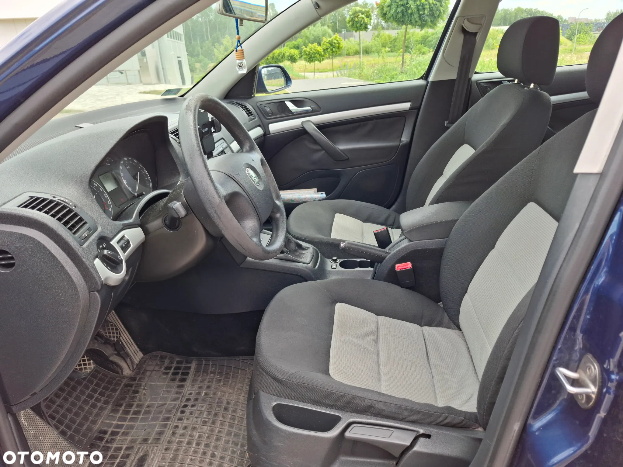 Skoda Octavia 1.6 FSI Classic - 4
