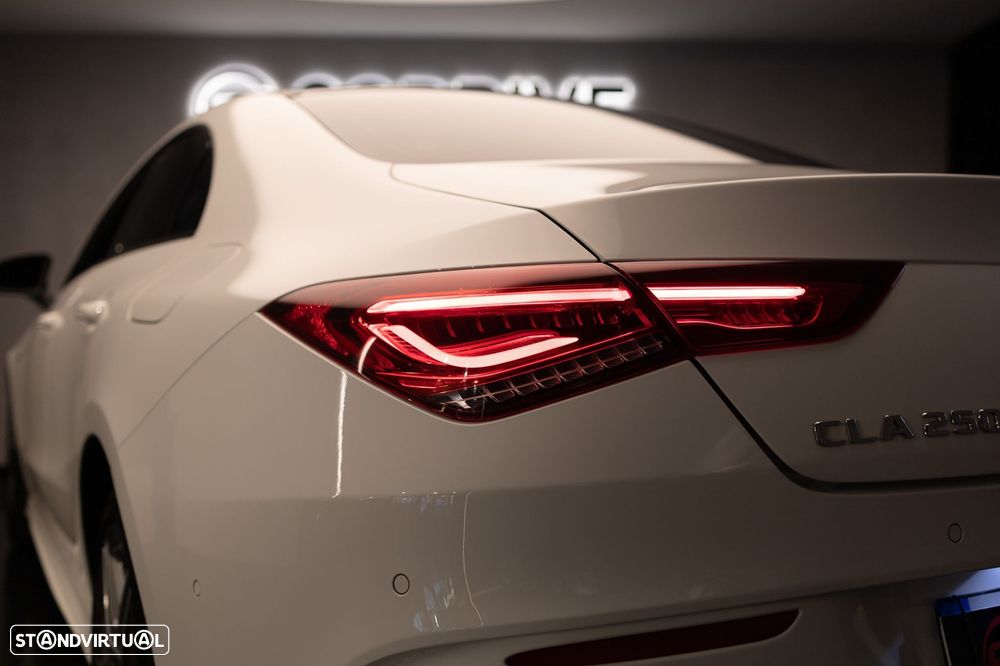 Mercedes-Benz CLA 250 e - 8