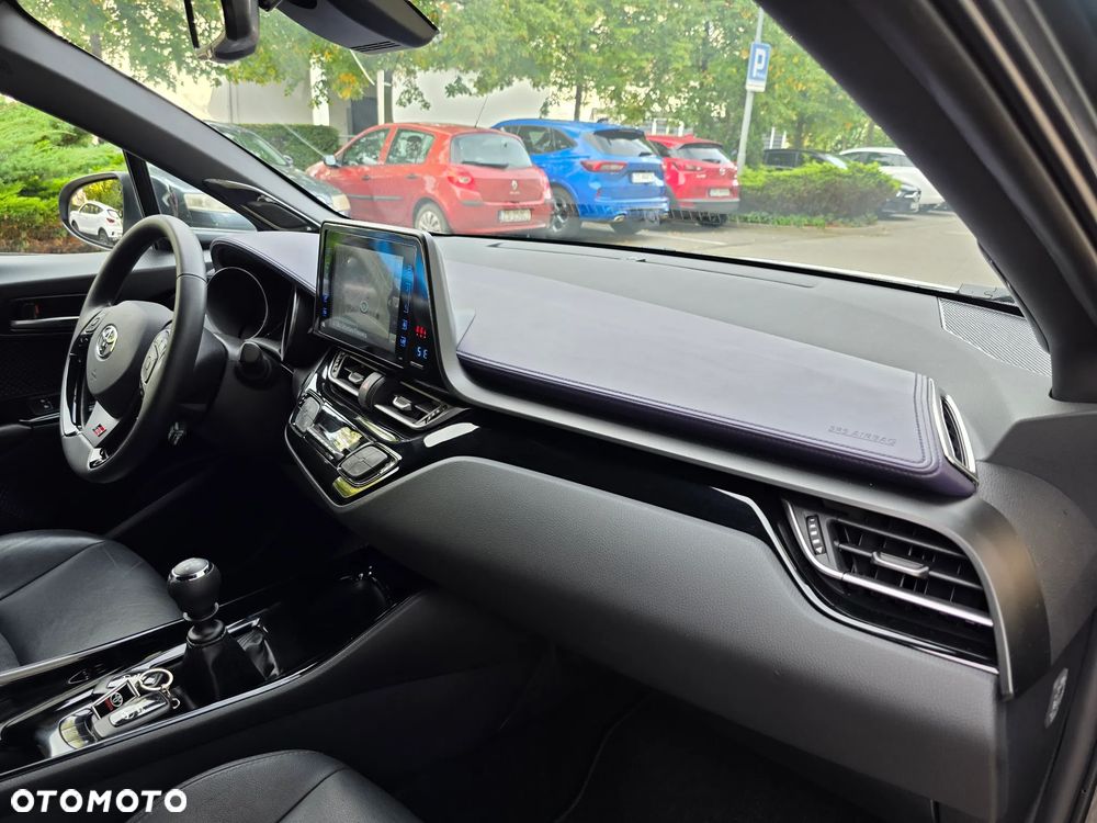 Toyota C-HR - 27