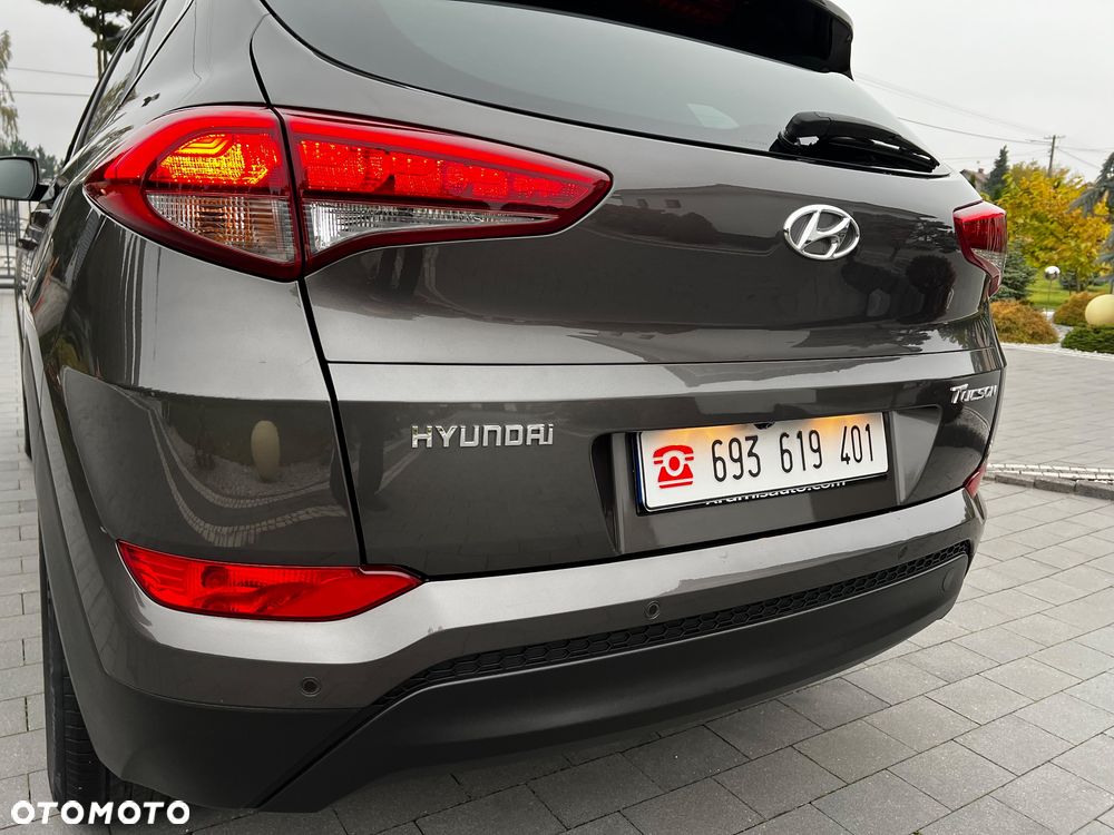 Hyundai Tucson blue 1.6 GDi 2WD Navi - 12