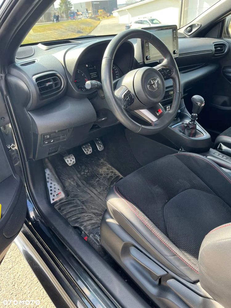 Toyota GR Yaris 1.6 Dynamic - 10